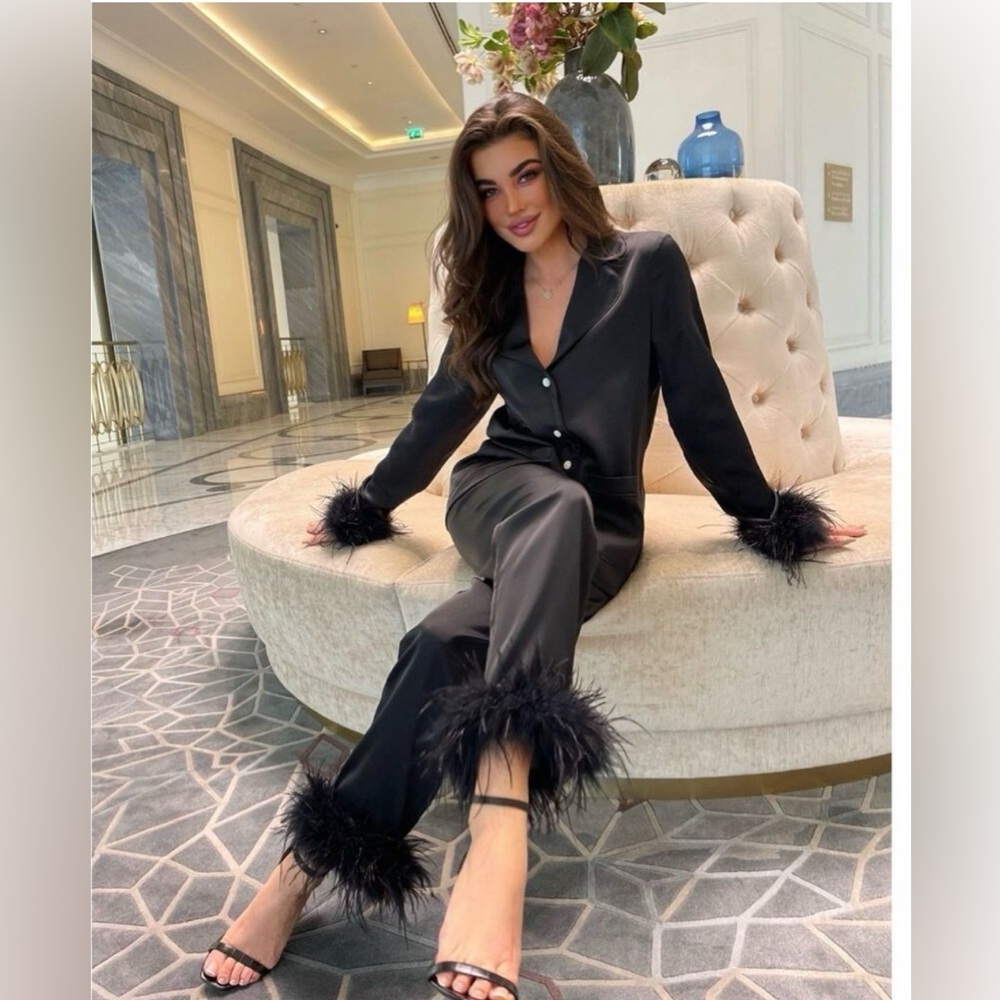Nadine Merabi Darcie Elegant Black Feather Trim Pijamas Set